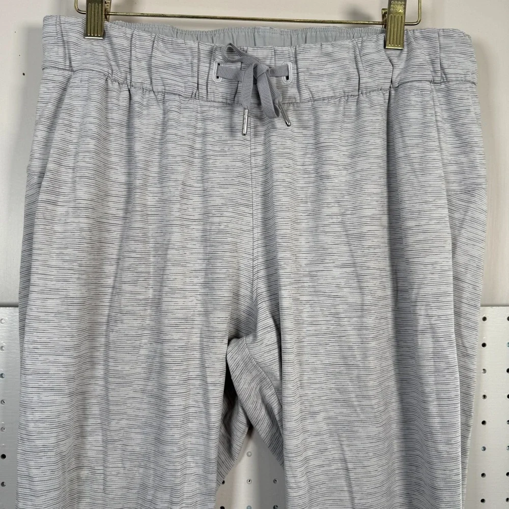 Lululemon On The Fly Pants Womens 10 Gray Space Dye Drawstring Waist Performance